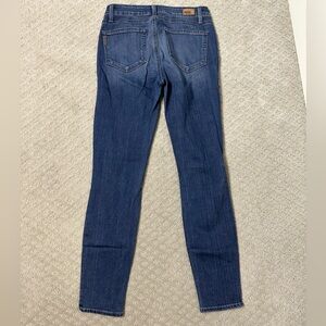 Sz 27 Paige Verdugo ankle mid wash Darcy Destruct stretch jeans
